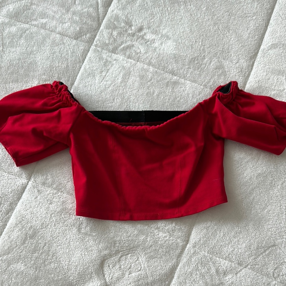 Elegant Red Off-Shoulder Women's Crop Top